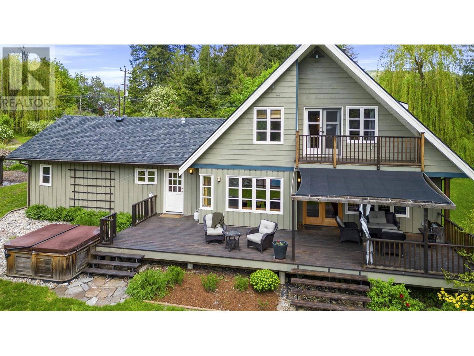 Salmon Arm, BC V1E3L1,3971 30 Street NE