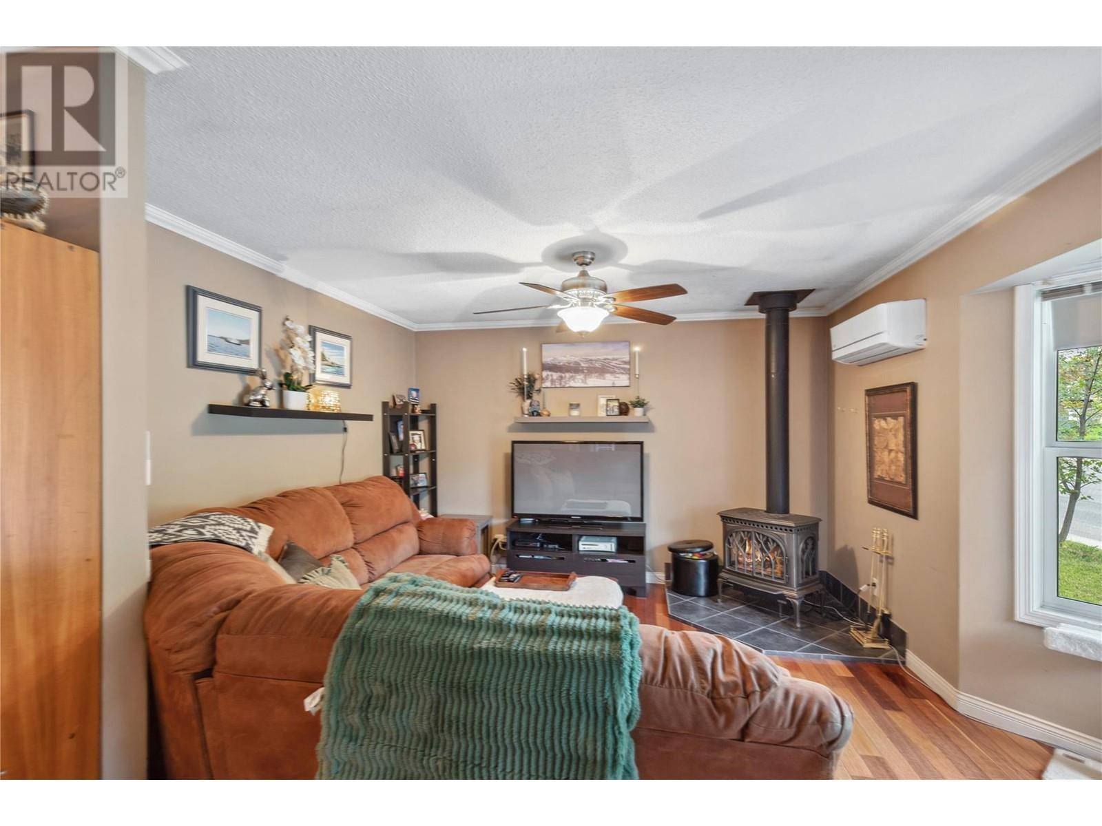 Vernon, BC V1T6G8,3404 Alexis Park Drive