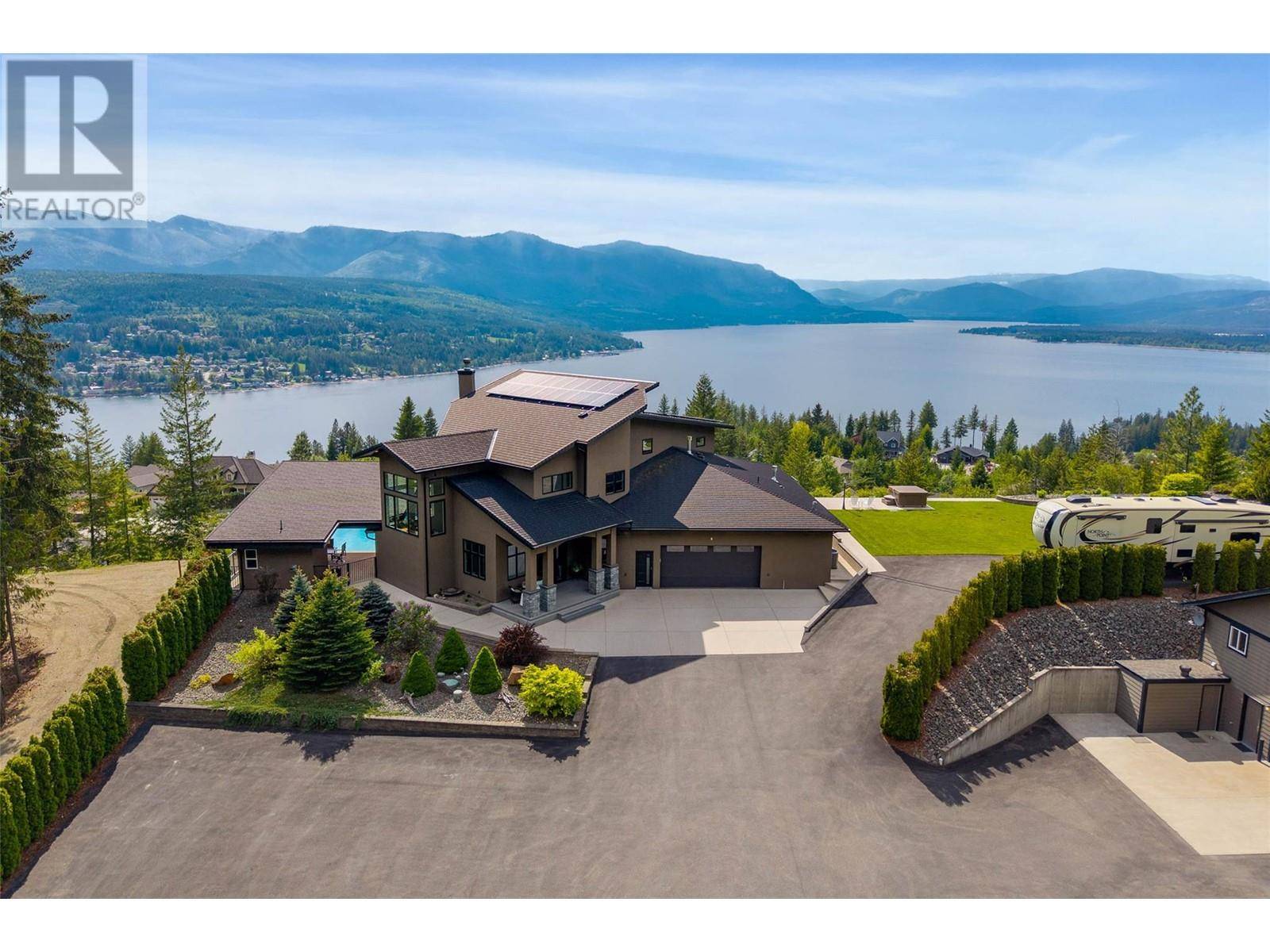 Blind Bay, BC V0E1H1,3655 McBride Road