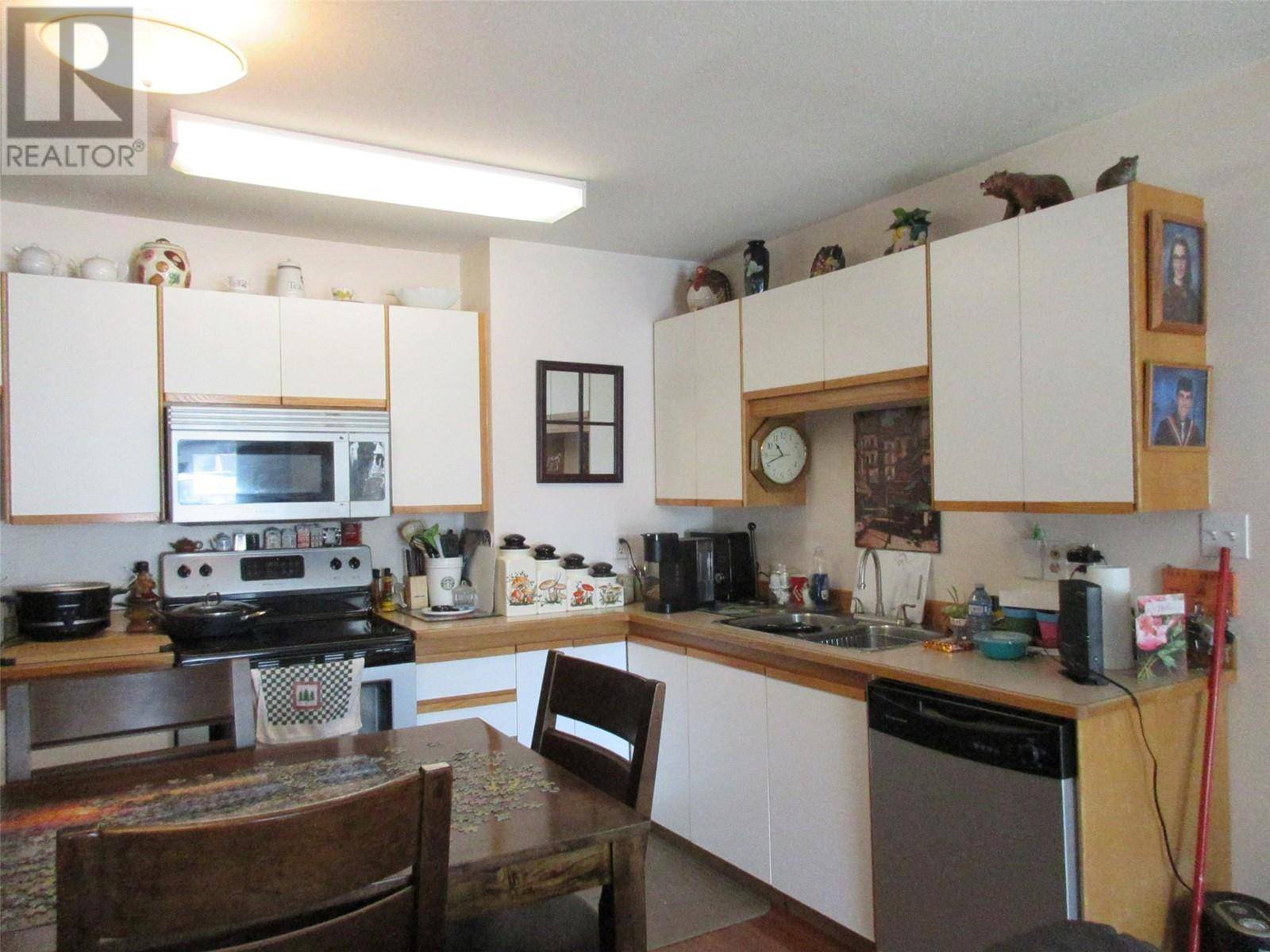 Merritt, BC V1K1B8,2295 Blair ST #109