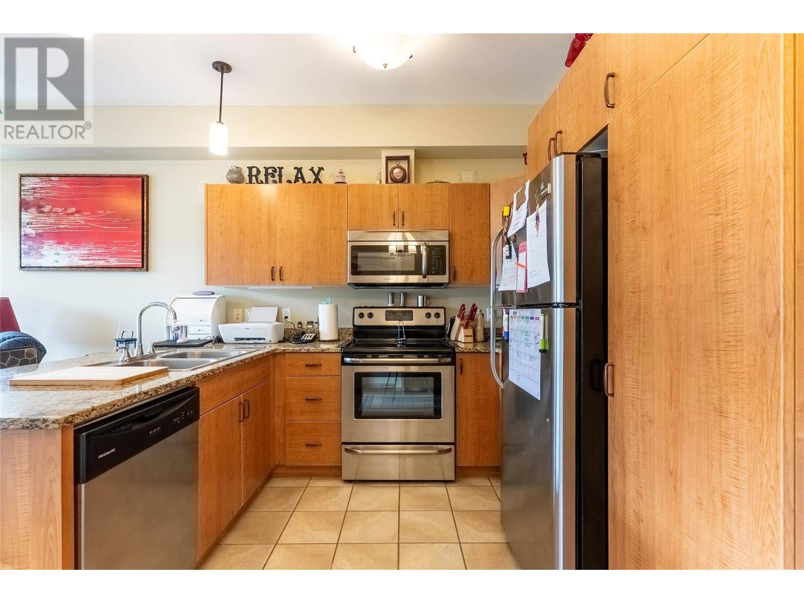 Kamloops, BC V2B5L7,755 Mayfair ST #410