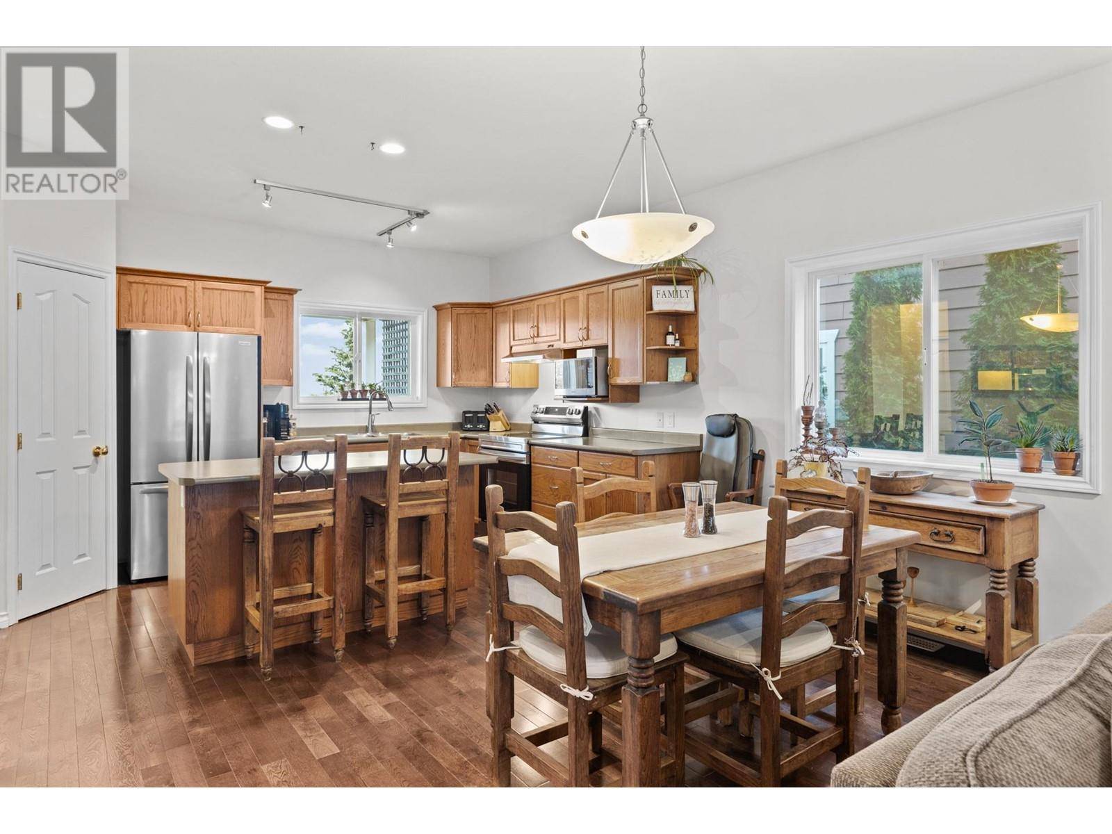 Kelowna, BC V1W4W3,396 McCarren Avenue