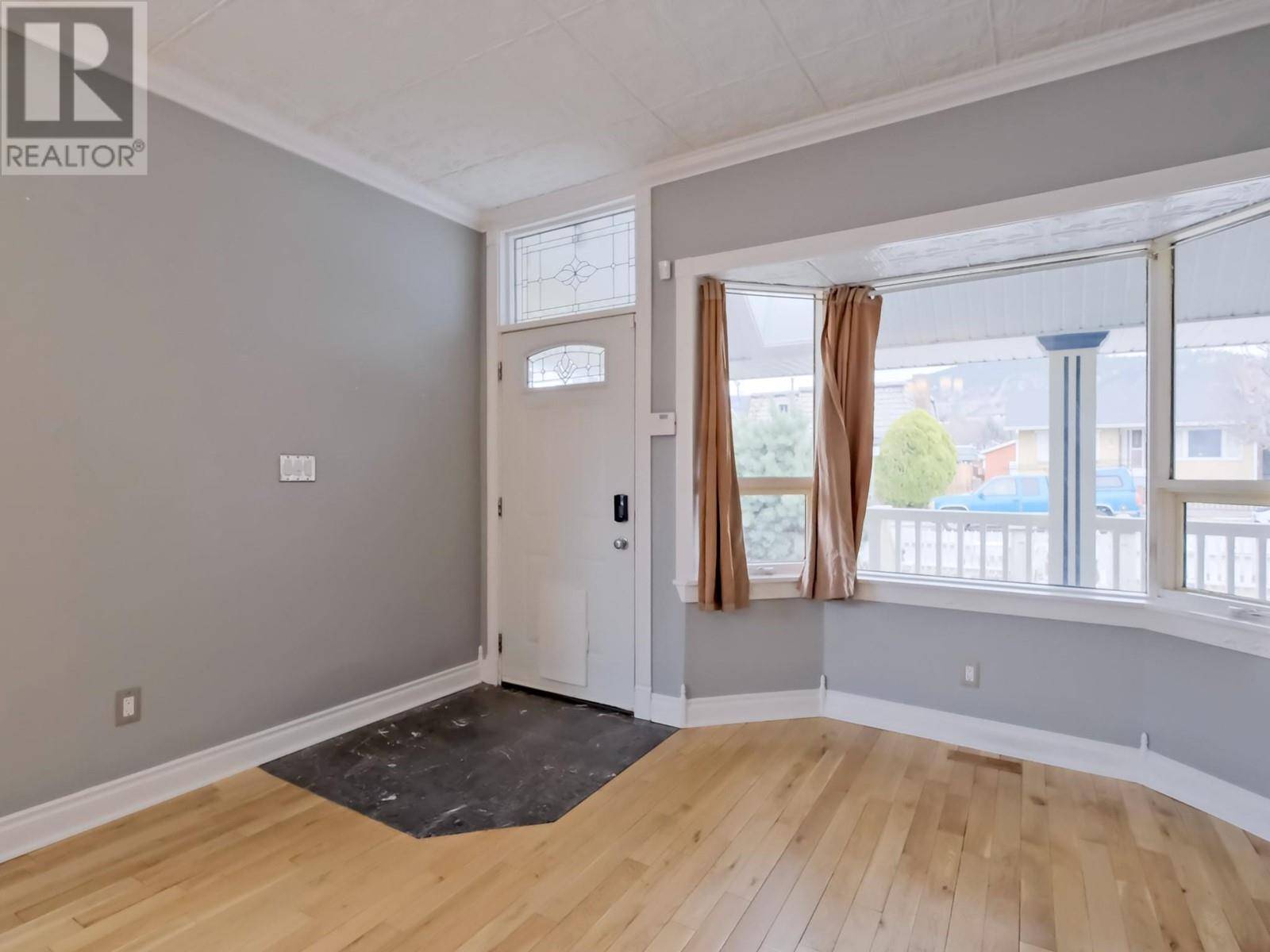 Penticton, BC V2A4Y4,561 BRAID Street