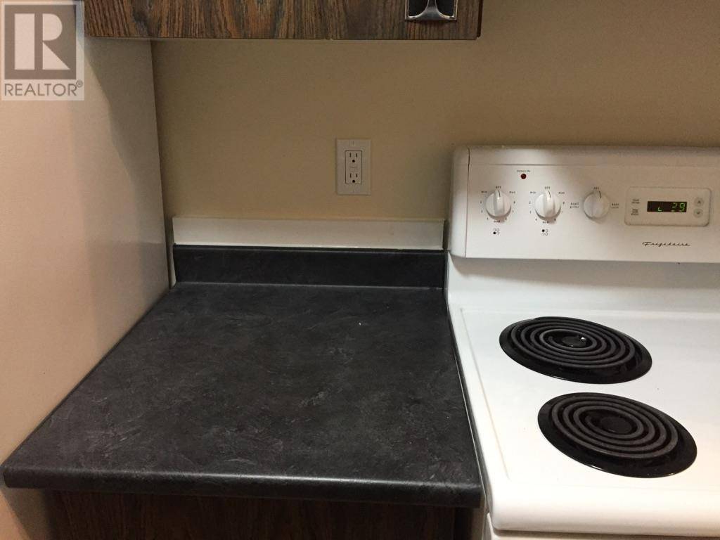 Kamloops, BC V2E1R5,1560 Summit DR #111