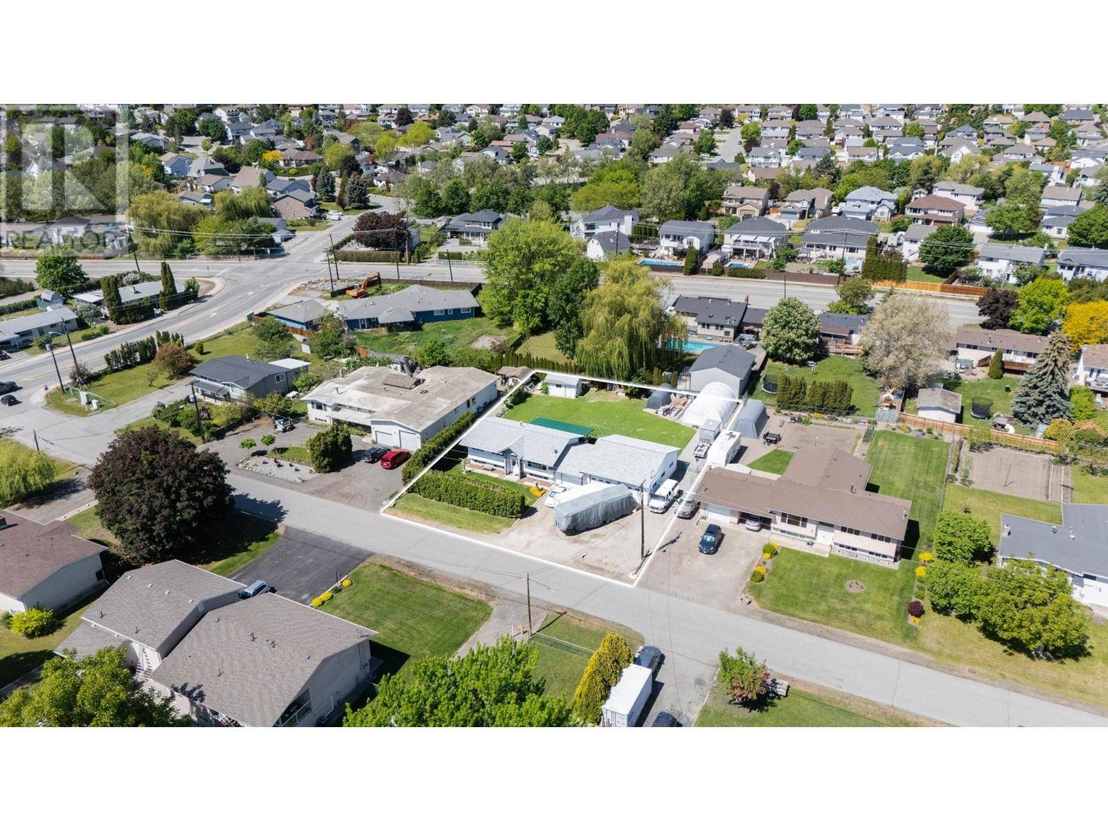 Kelowna, BC V1V2E4,184 Cariboo Road