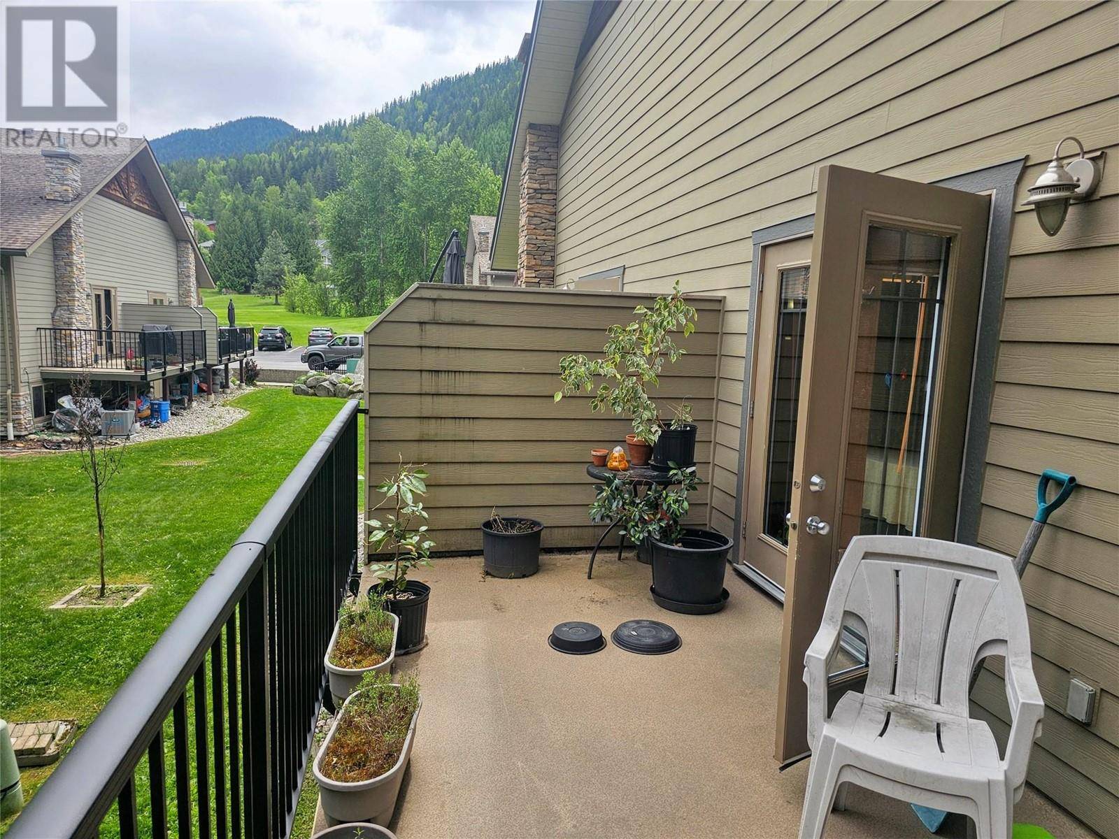 Nelson, BC V1L7B8,1901 CHOQUETTE AVE #104