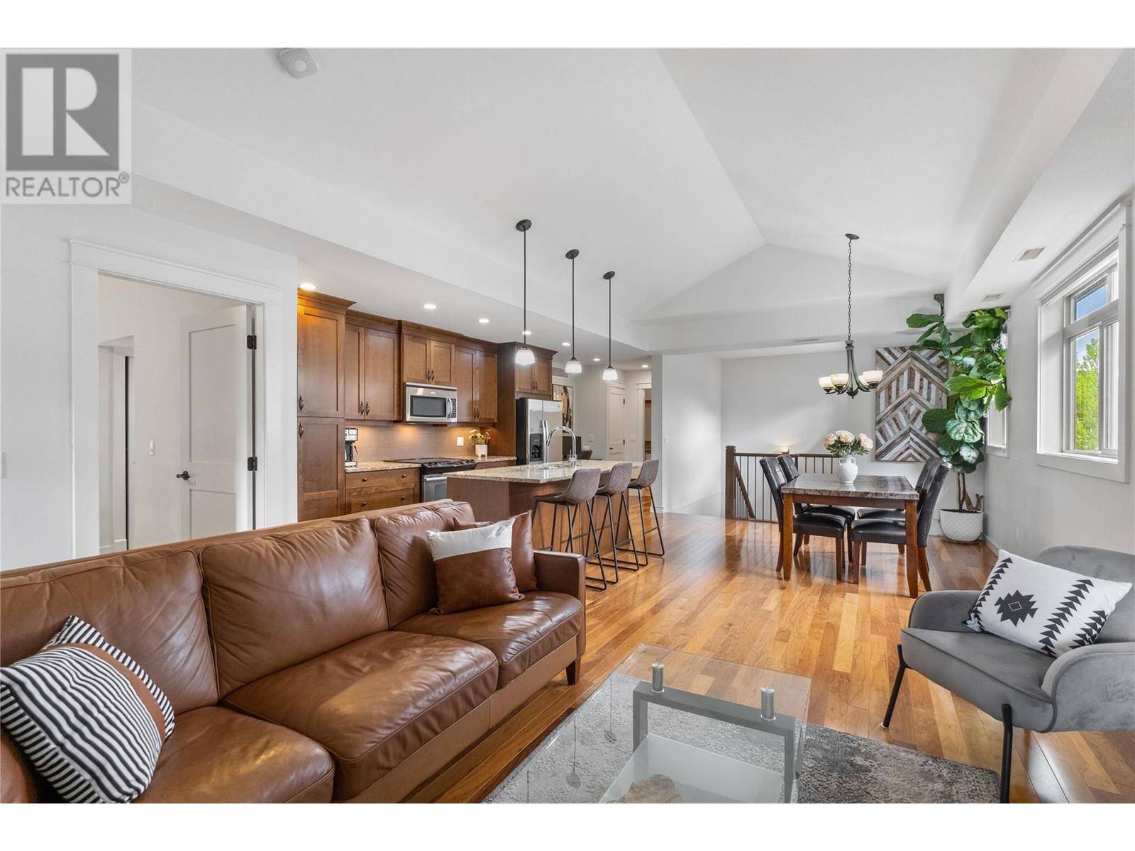 Kelowna, BC V1V2X2,511 Yates RD #219