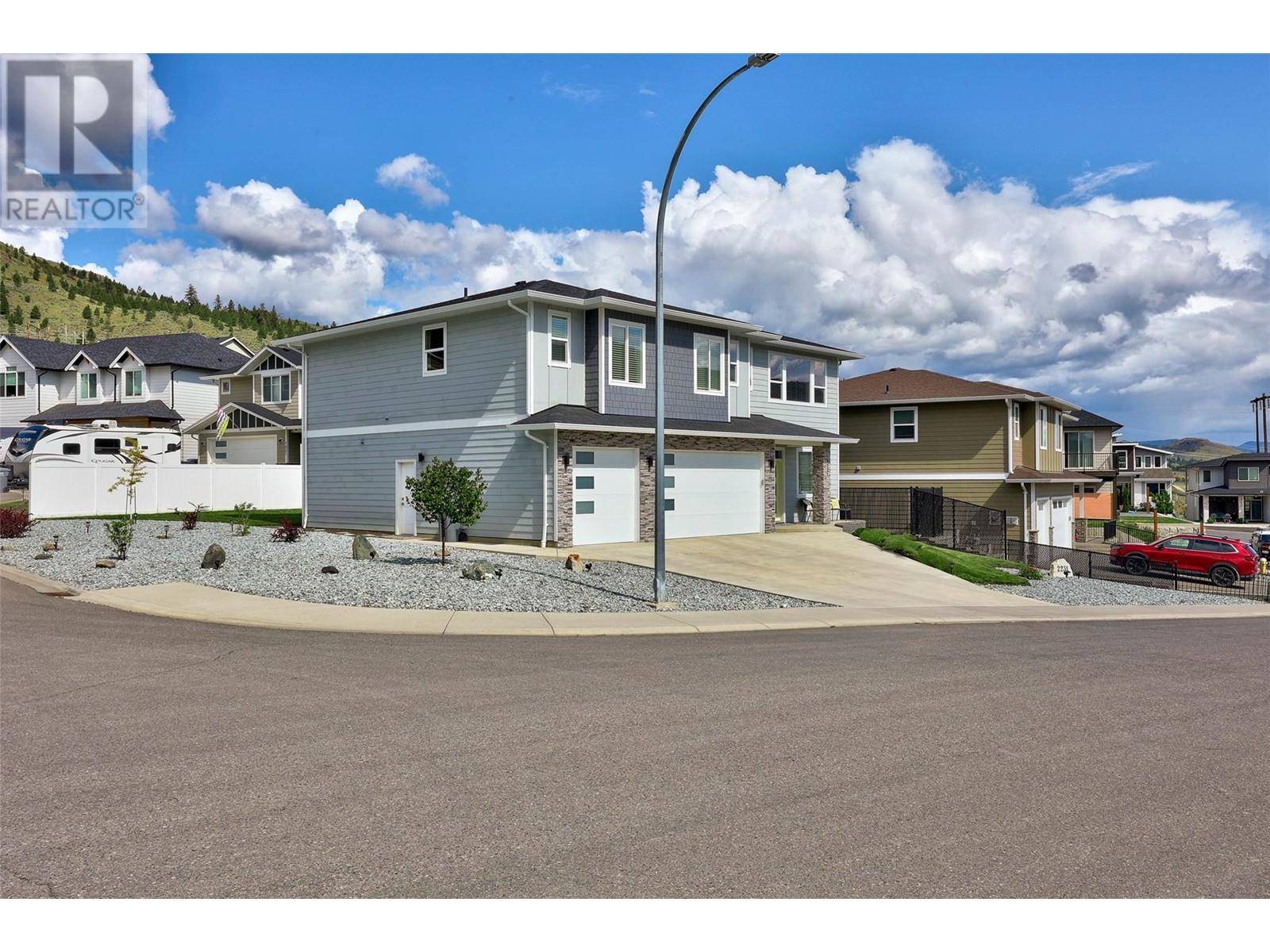 Kamloops, BC V2B0G8,2231 DOUBLETREE Crescent