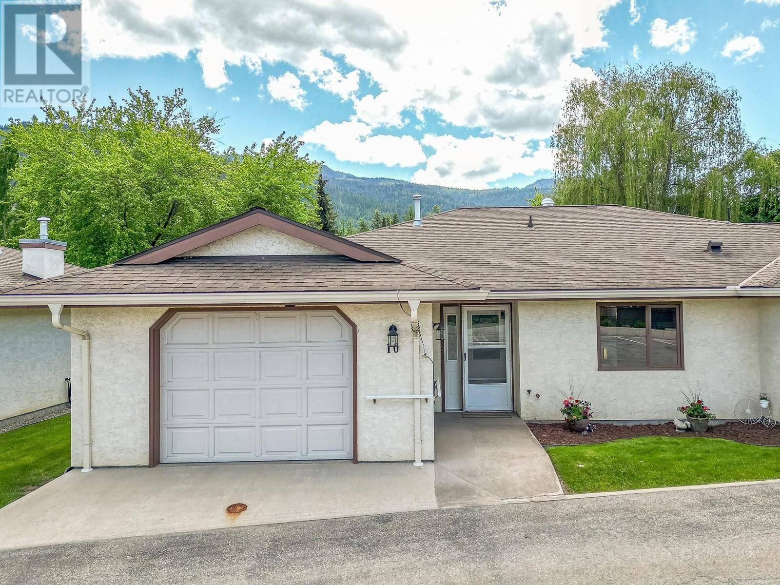 Salmon Arm, BC V1E1B9,151 8 AVE Southwest #10