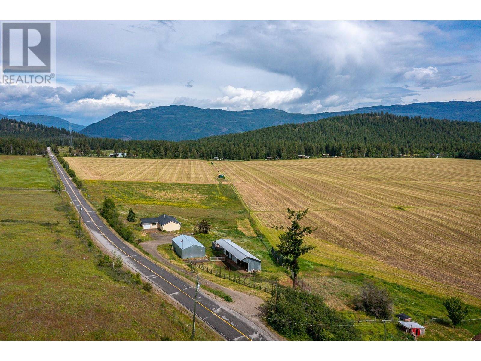 Spallumcheen, BC V4Y0M7,3575 Canyon Road