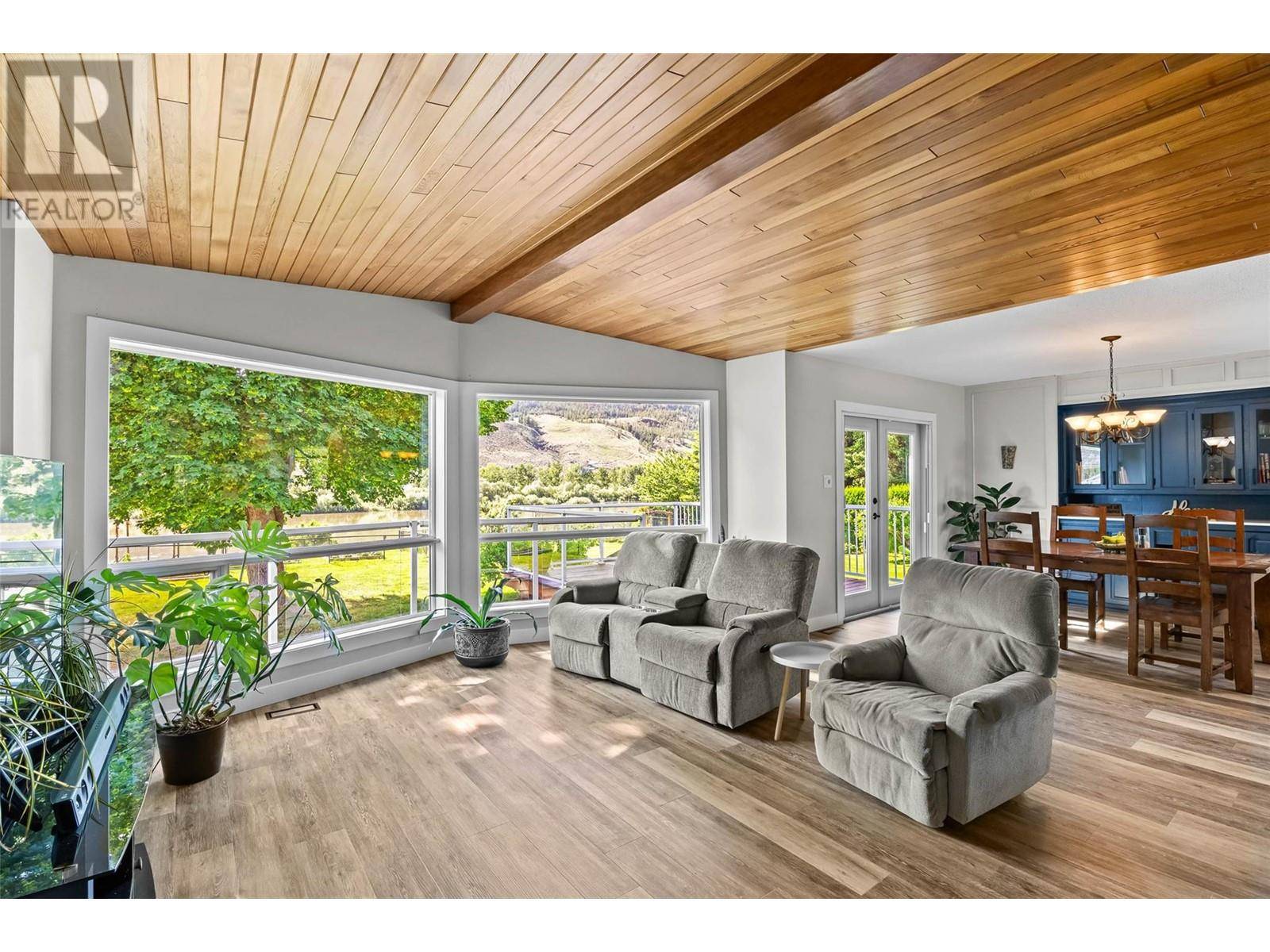 Kamloops, BC V2H1K8,4061 DAVIE Road