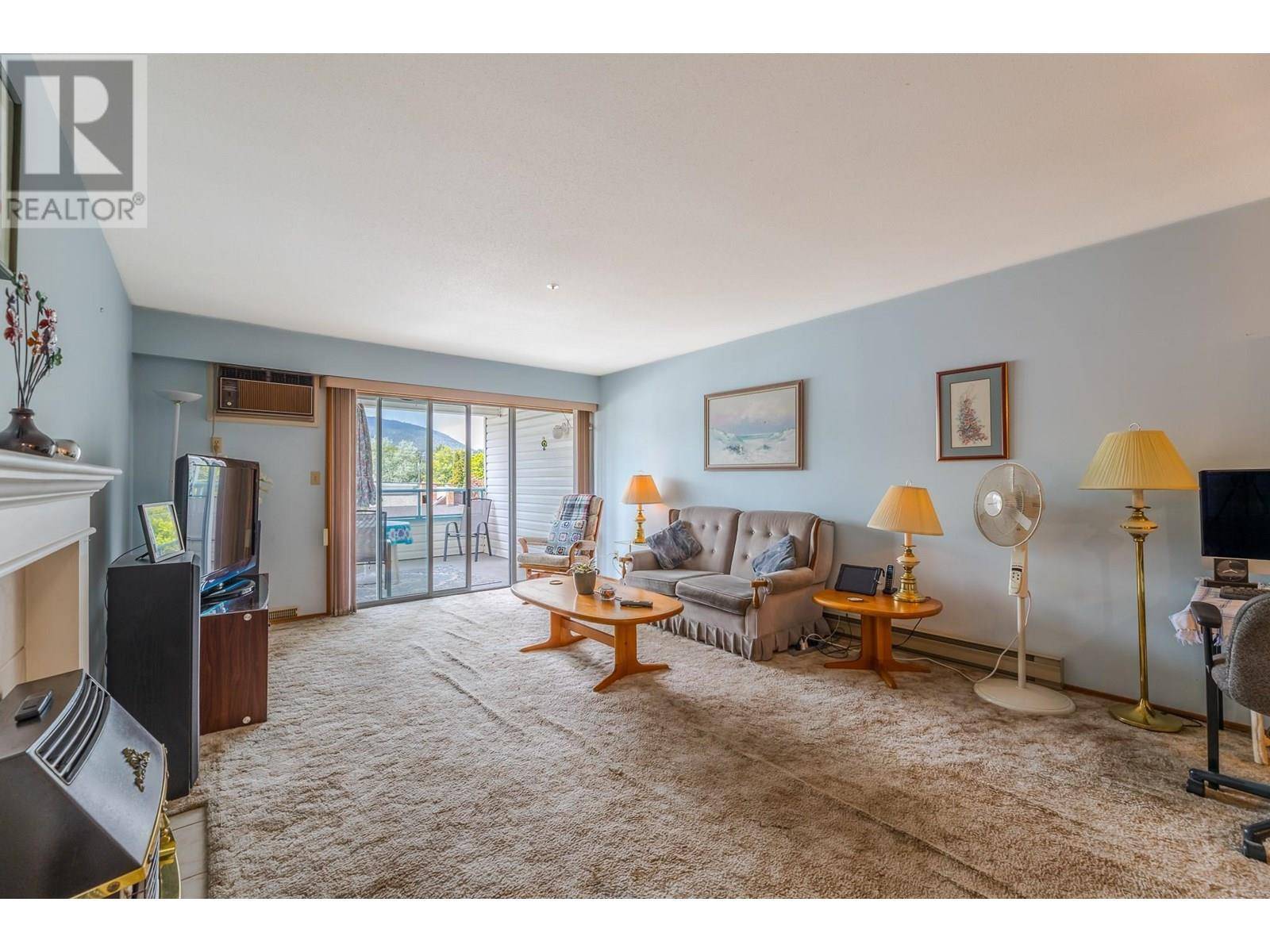 Penticton, BC V2A5P2,920 Argyle ST #206