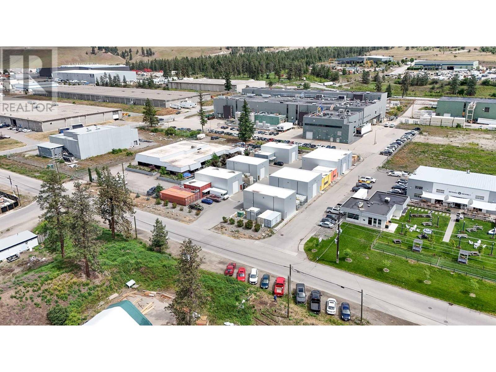 Kelowna, BC V4V2W4,9013 - 9021 Jim Bailey Road