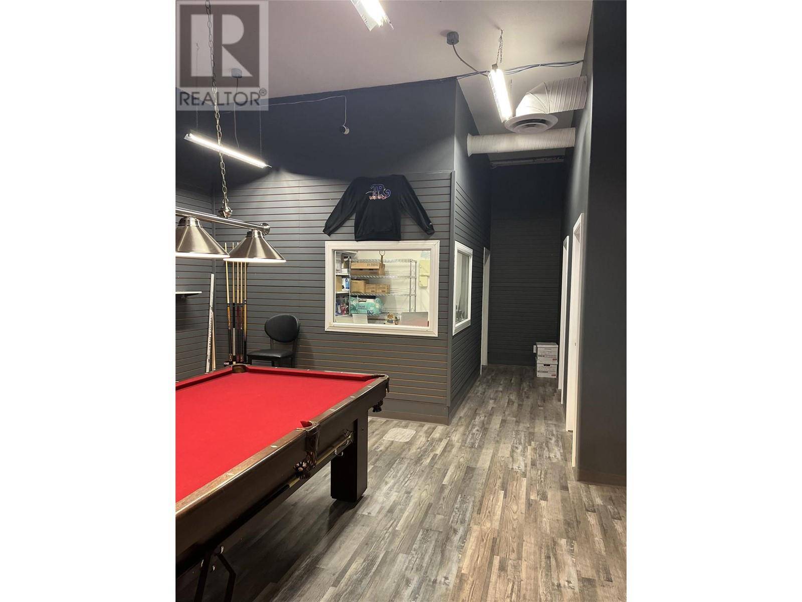 Tumbler Ridge, BC V0C2W0,320 ILES WAY #102A