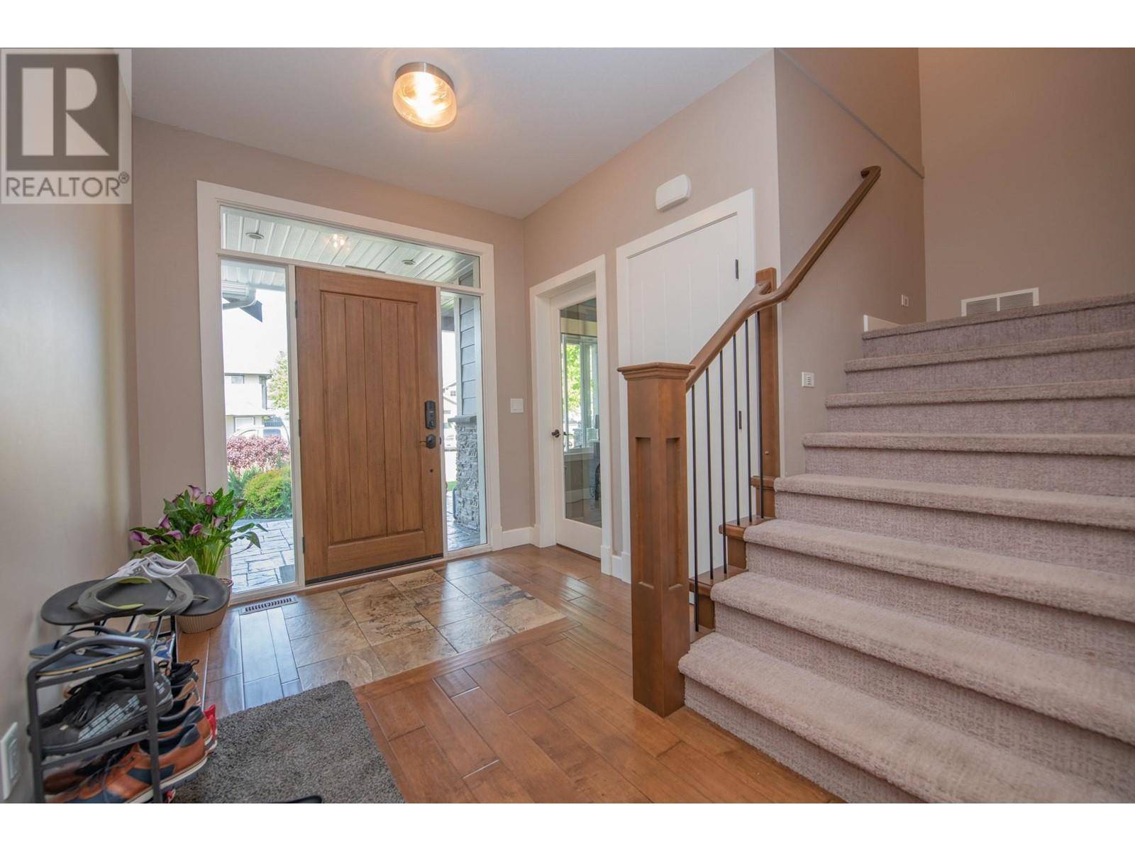 Armstrong, BC v4y0x9,3905 Rankine Place