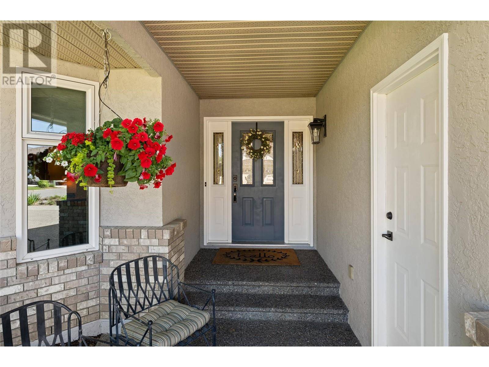 Kelowna, BC V1W3Y5,3541 Athalmer Road