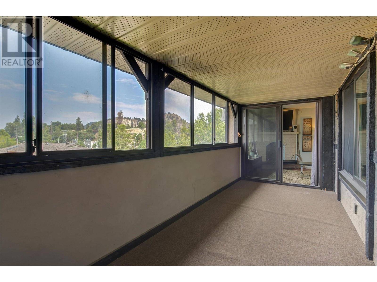 Kelowna, BC V1Y8G7,1665 Ufton CT #333