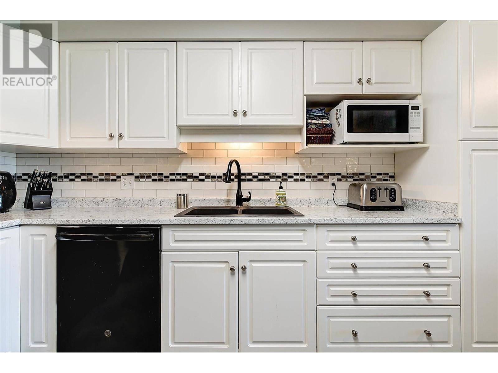 Kelowna, BC V1X3M6,265 Froelich RD #204