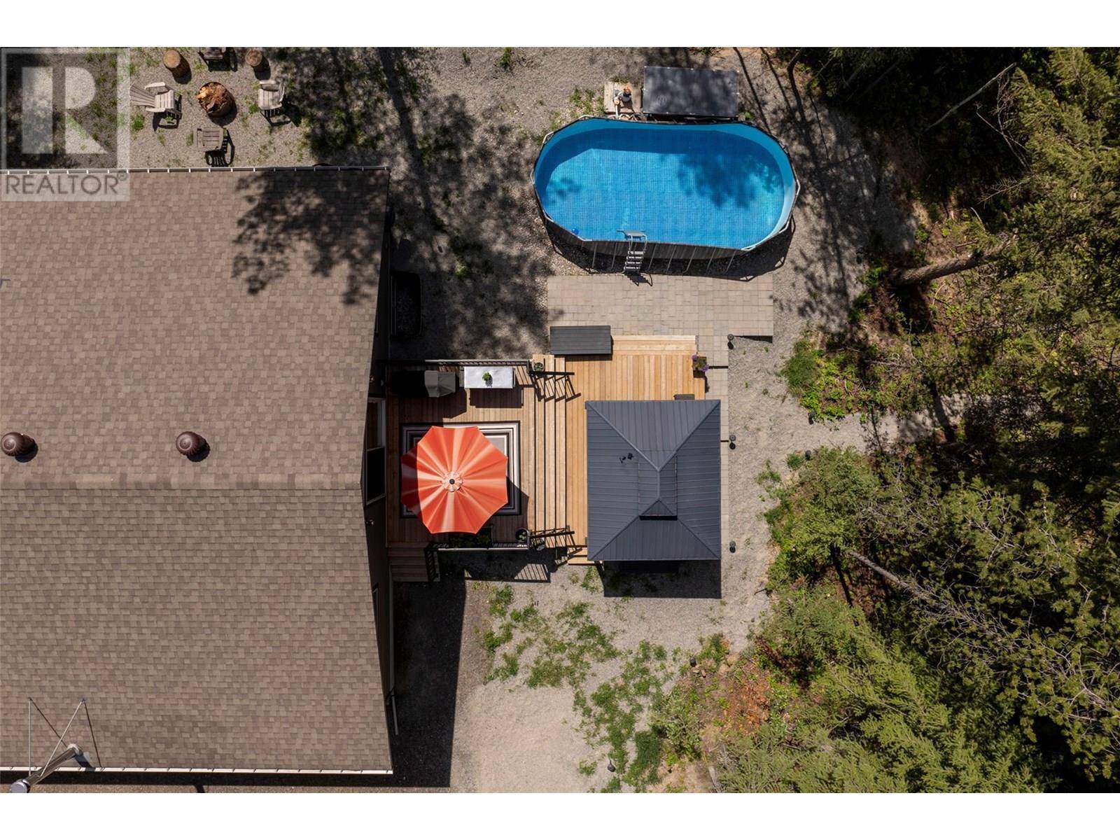 Wardner, BC V0B2J0,6347 OSPREY LANDING Court