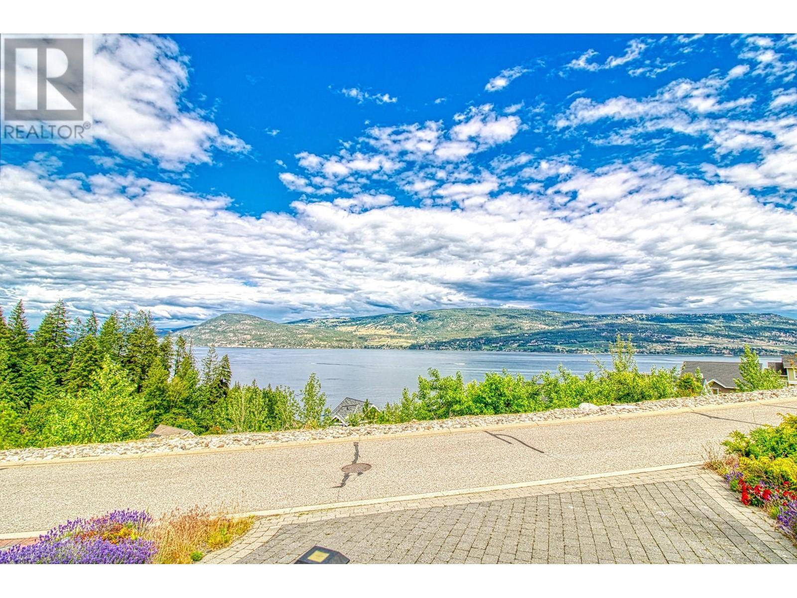 Kelowna, BC V1Z3R8,6859 Santiago LOOP #121