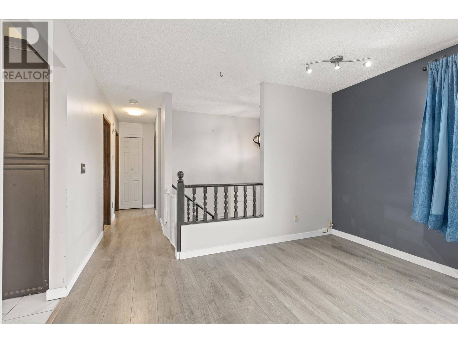 Kelowna, BC V1X5X4,965 Graham Rd Road