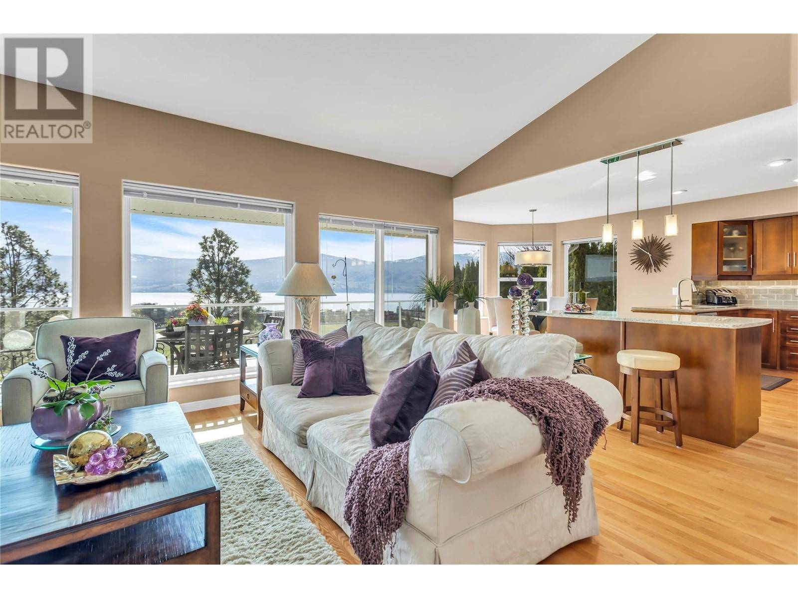 West Kelowna, BC V4T1Y7,3576 Apple Way Boulevard