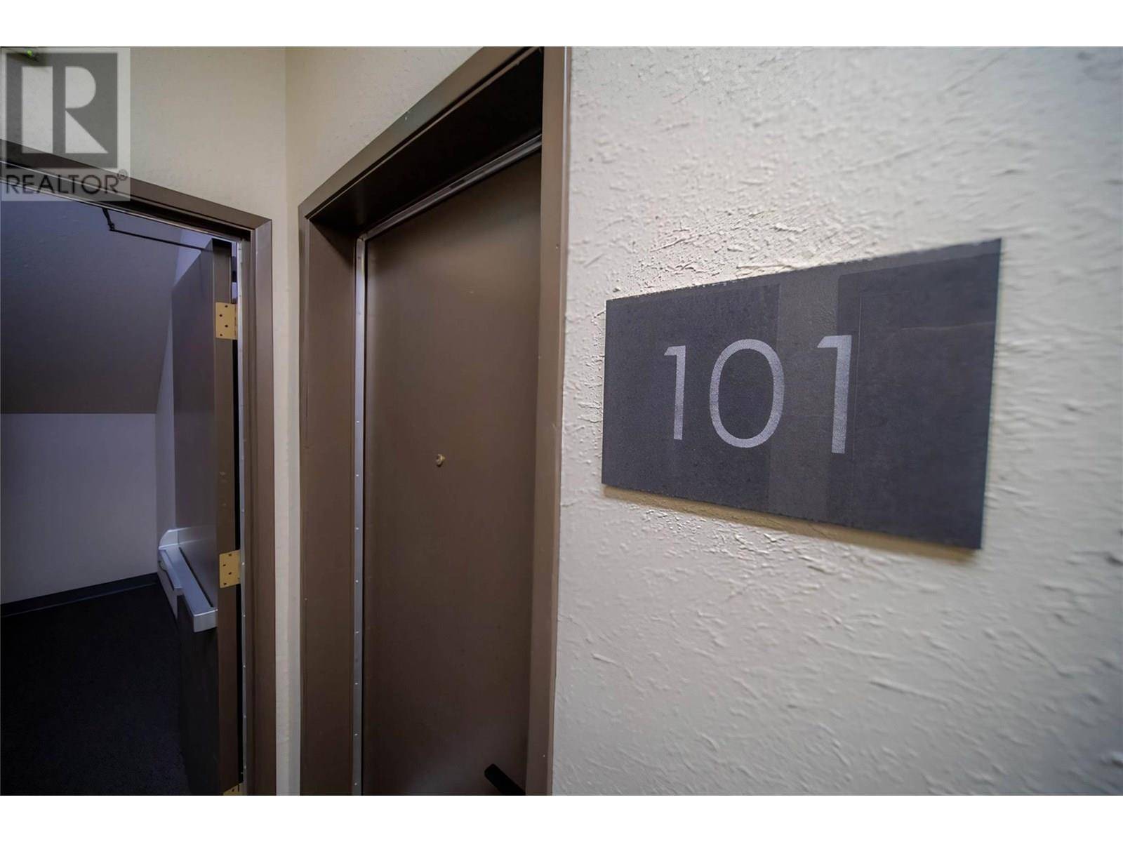 Fernie, BC V0B1M0,541 5th AVE #101