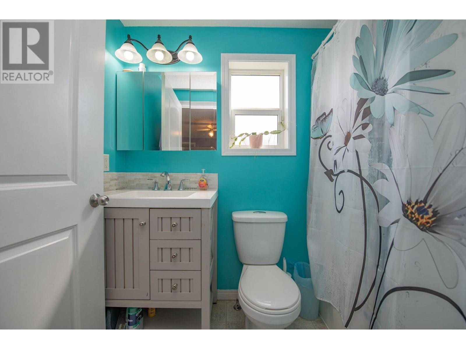 Vernon, BC V1T9R4,1713 15 Avenue