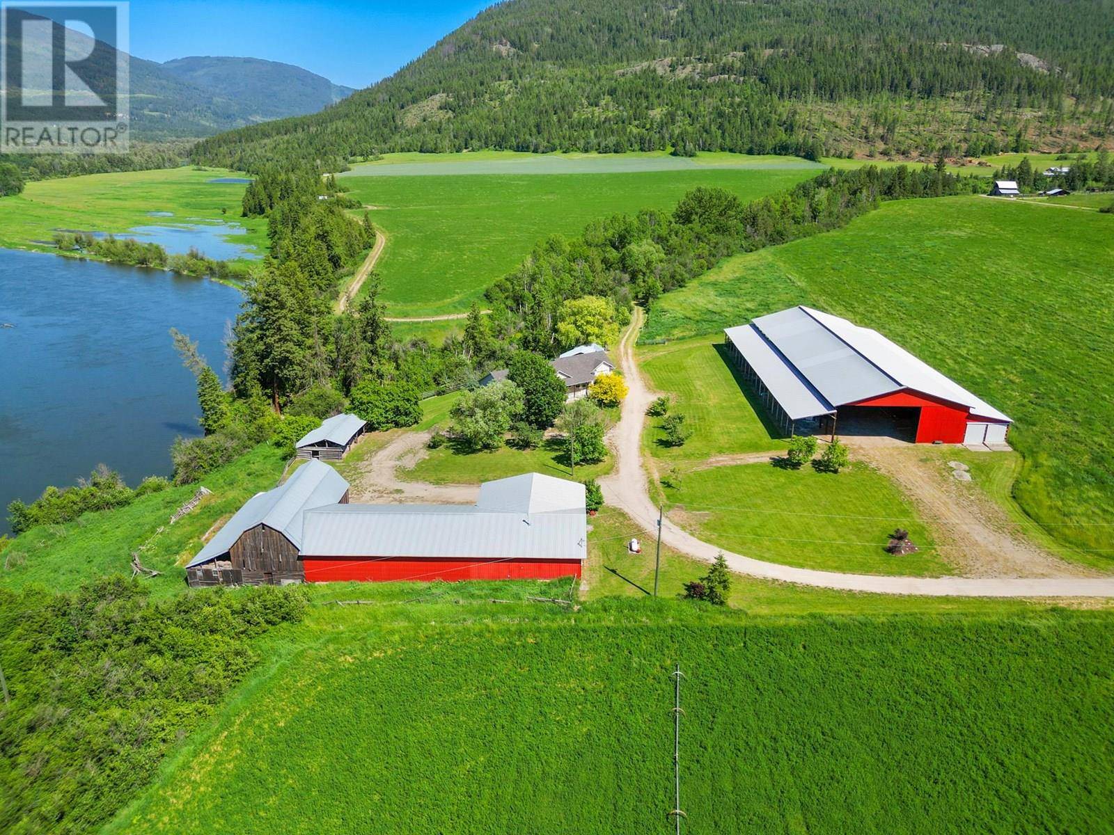 Spallumcheen, BC V0E1V0,850 Fortune Road