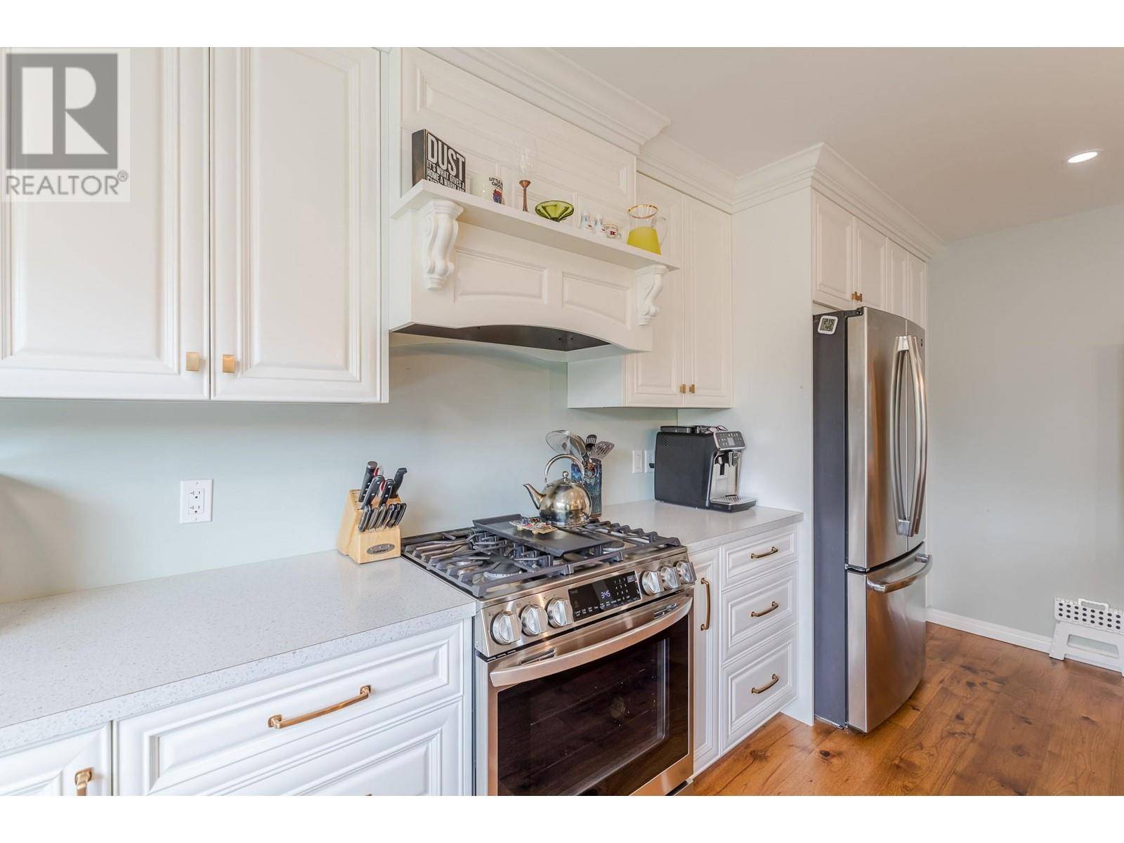 Summerland, BC V0H1Z0,10903 BARCLAY Street