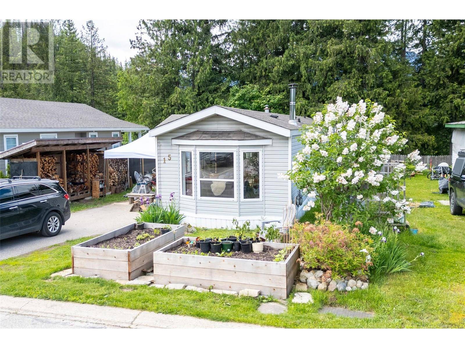 Revelstoke, BC V0E2S1,15 Johnson Way