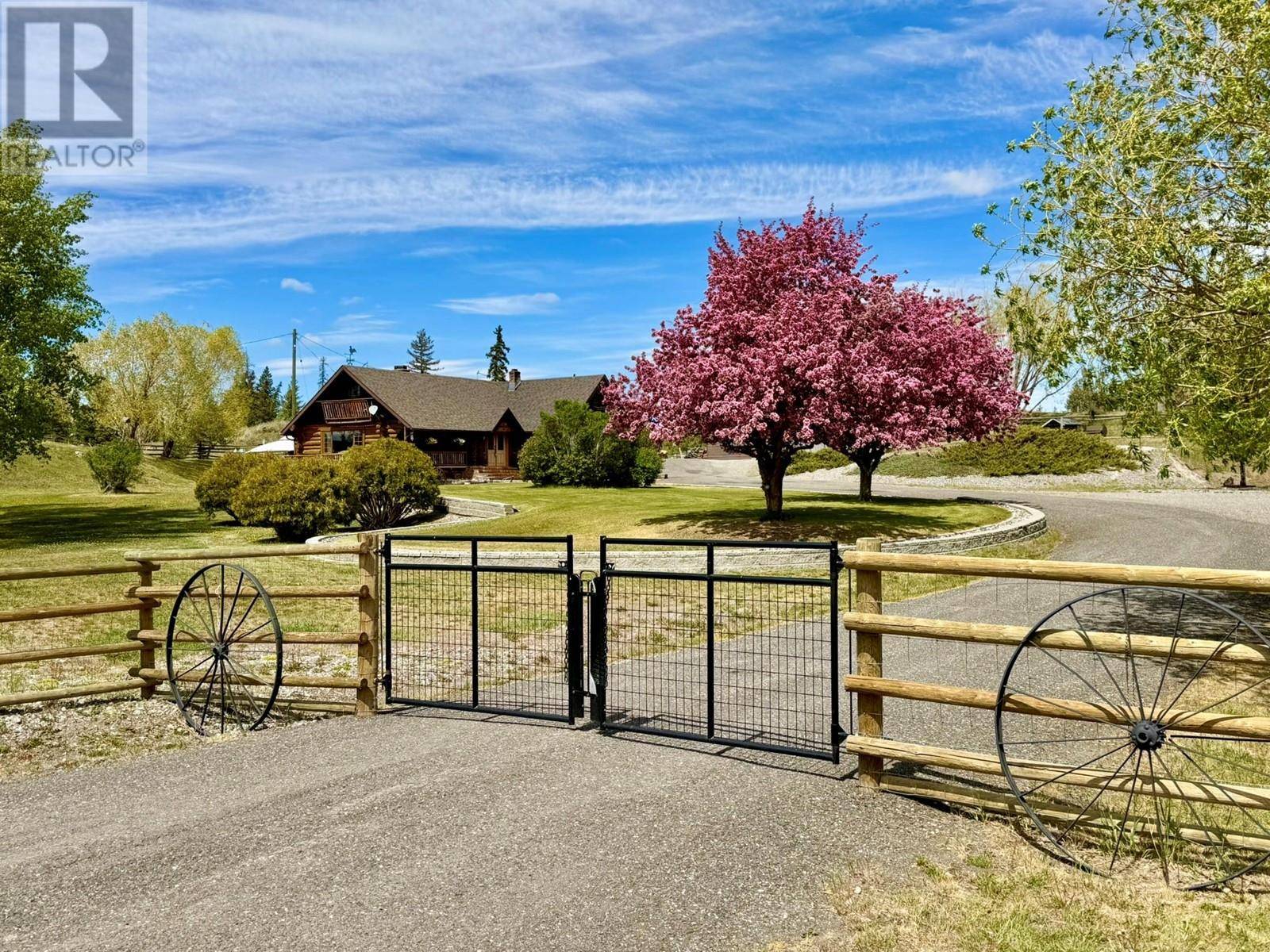 Clinton, BC V0K1K0,1273 Chasm Road