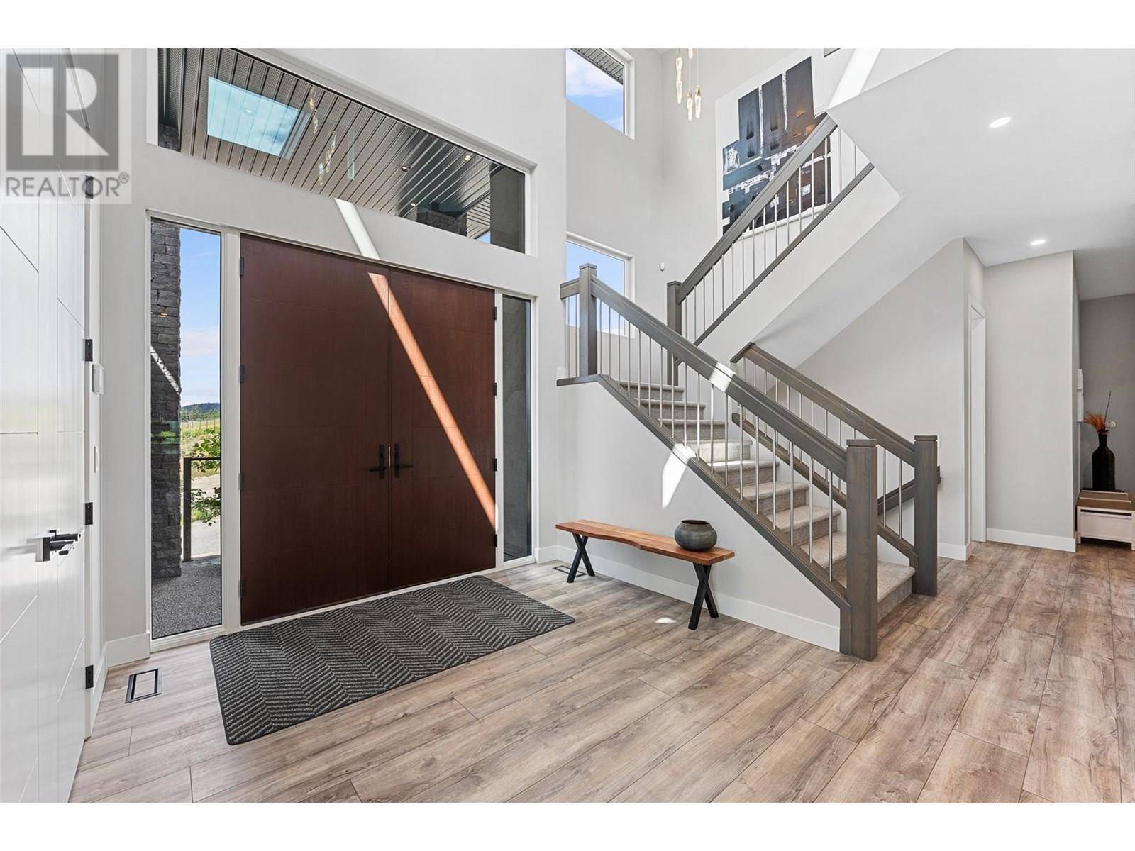 Kelowna, BC V1V3G2,3645 McKinley Beach Drive