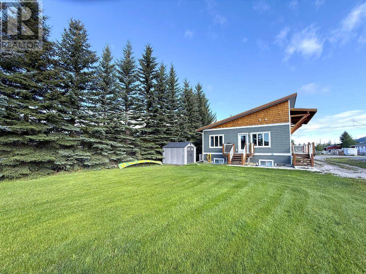 Canal Flats, BC V0B1B0,4760 WILLOW Avenue