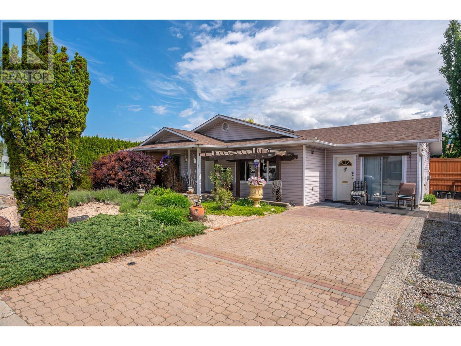 Penticton, BC V2A6R3,157 Ayres Crescent