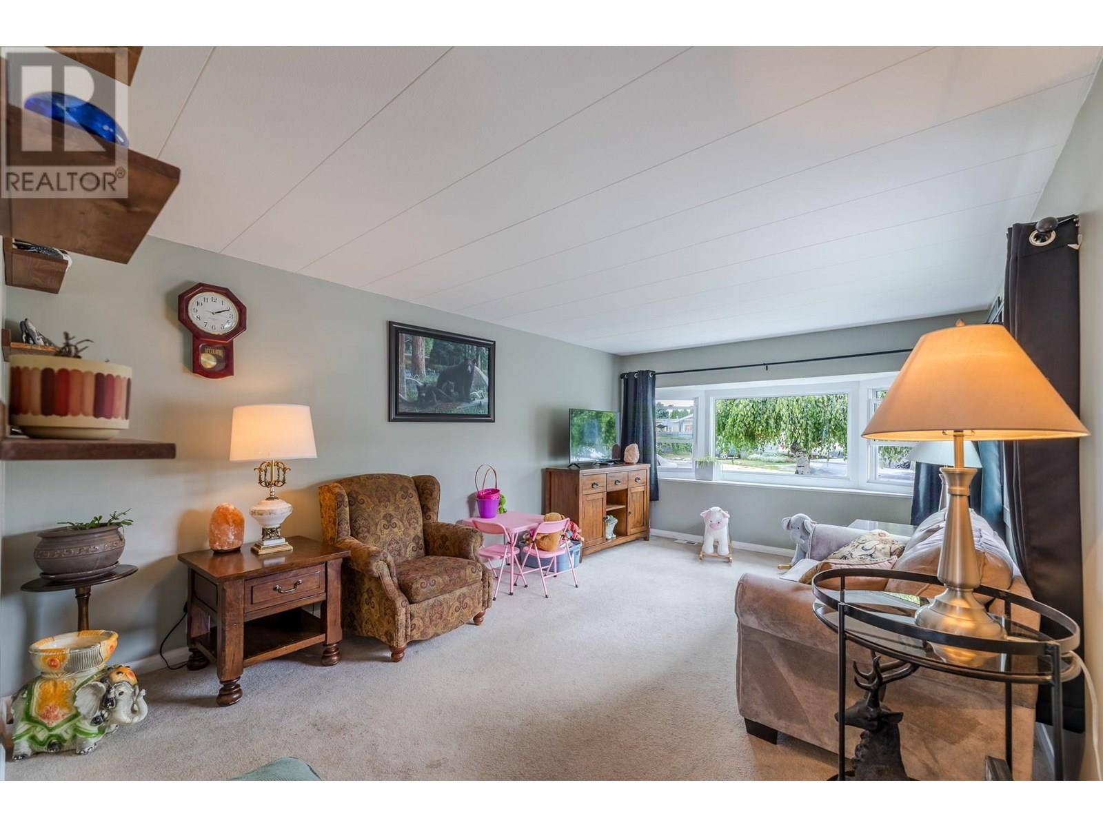 Penticton, BC V2A3T9,3245 Paris ST #70