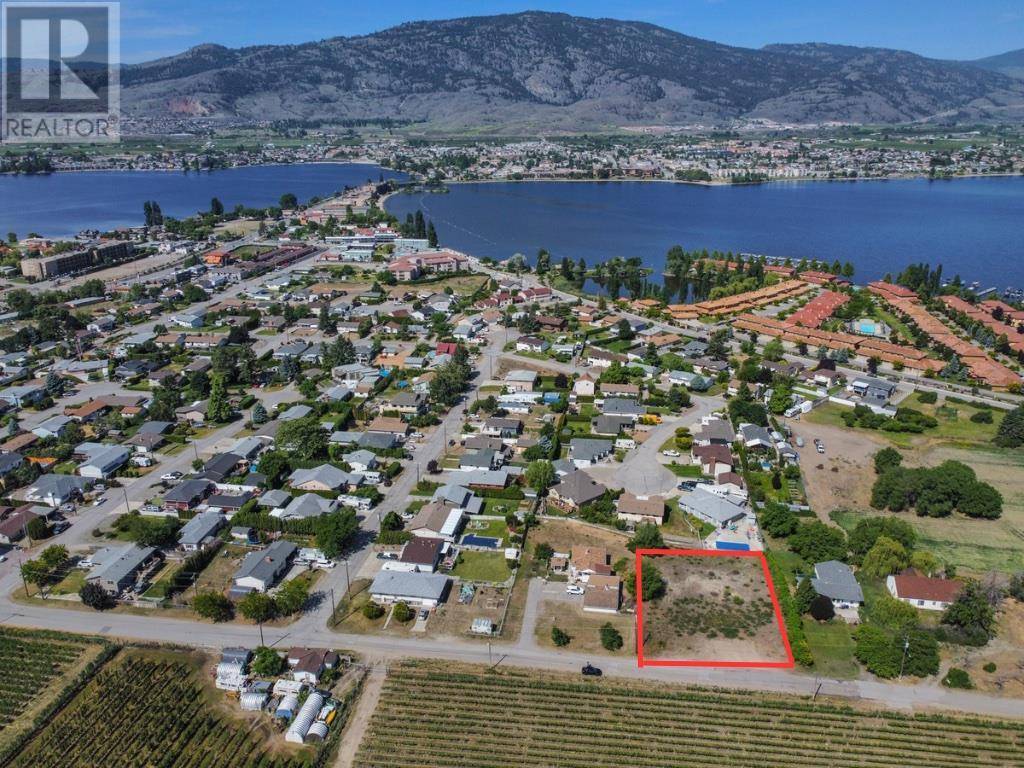 Osoyoos, BC V0H1V3,7010 TAMARACK Drive