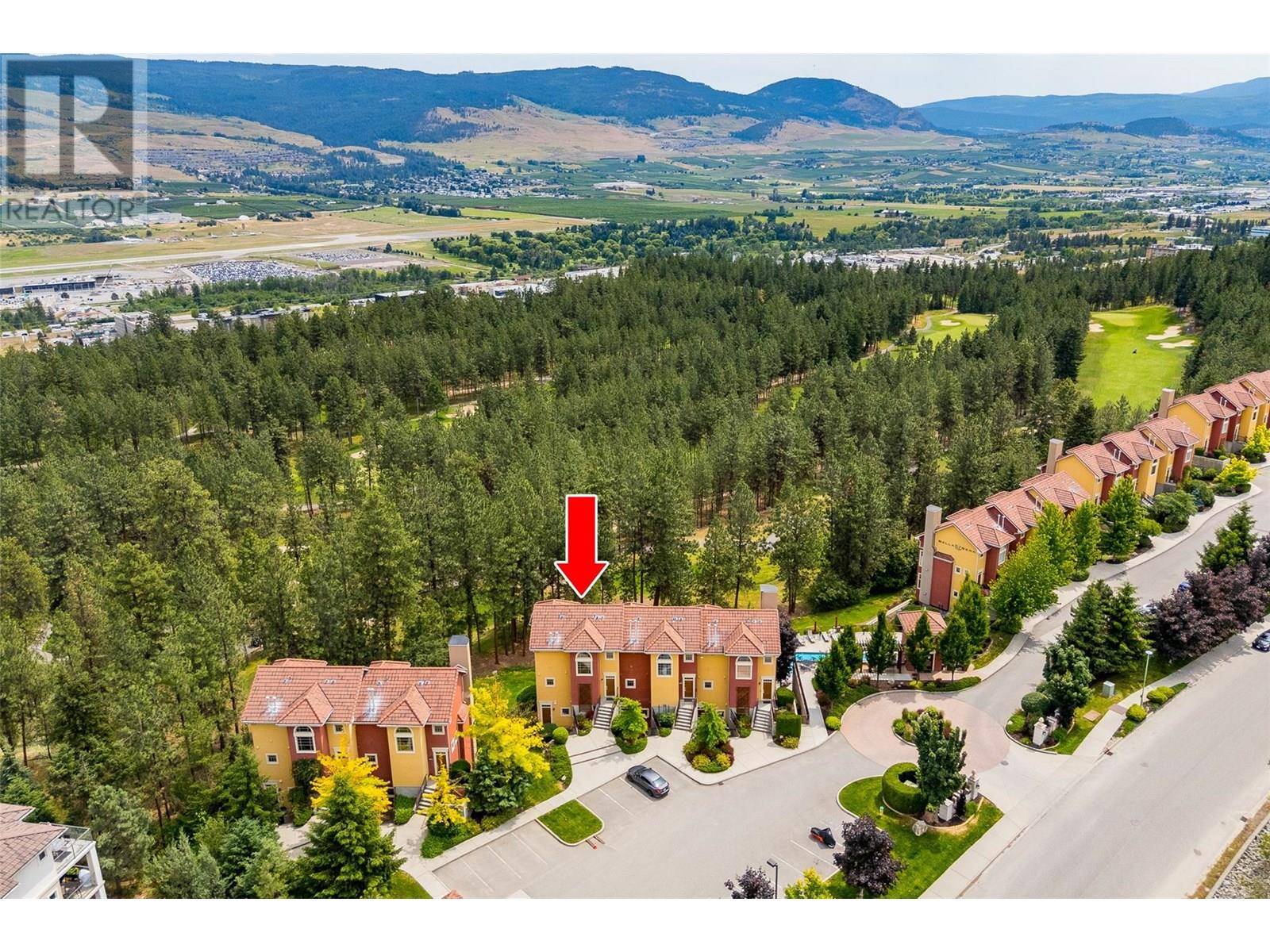 Kelowna, BC V1V1V9,1795 Country Club DR #203
