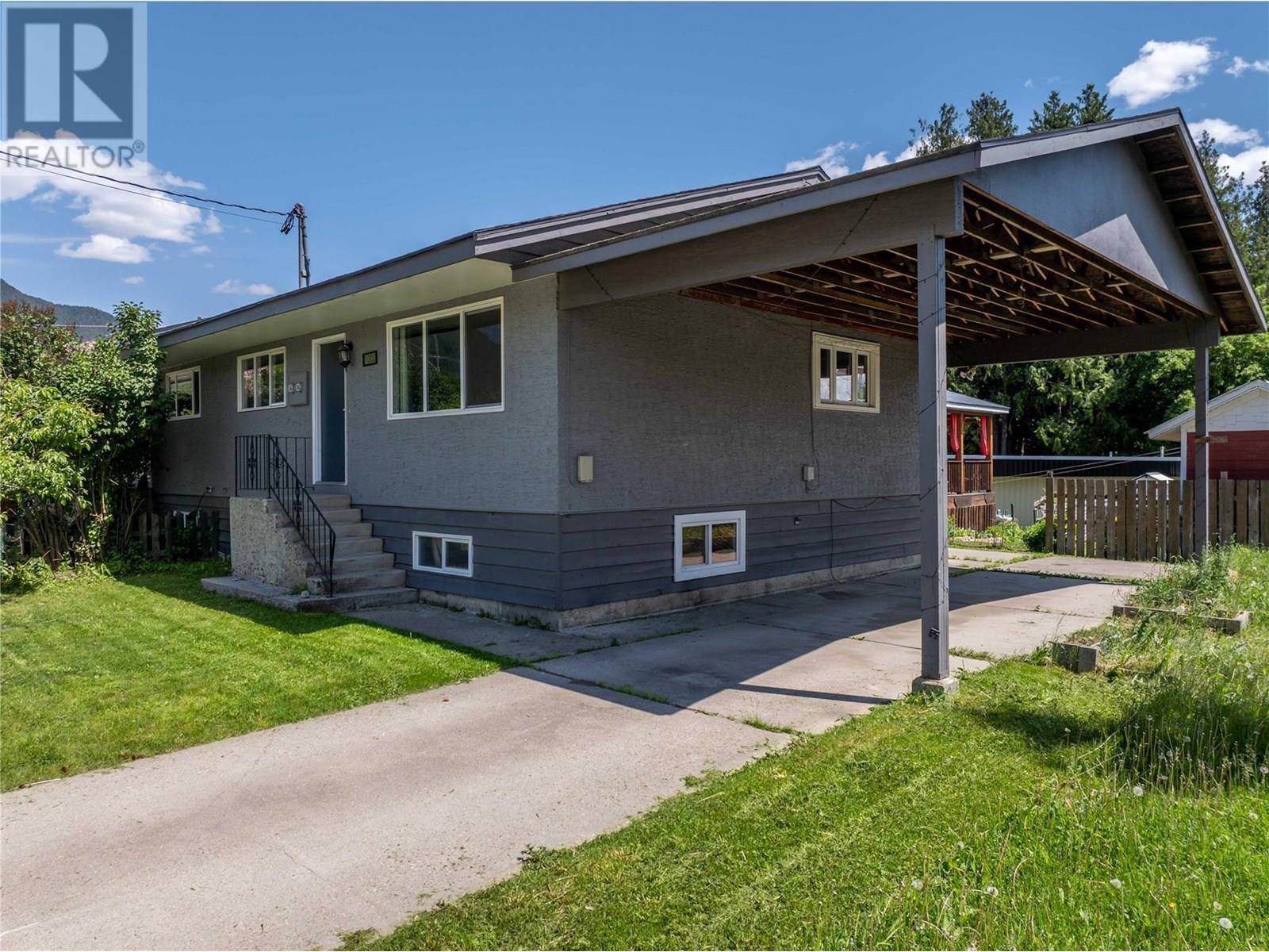 Revelstoke, BC V0E2S0,1002 Victoria Road