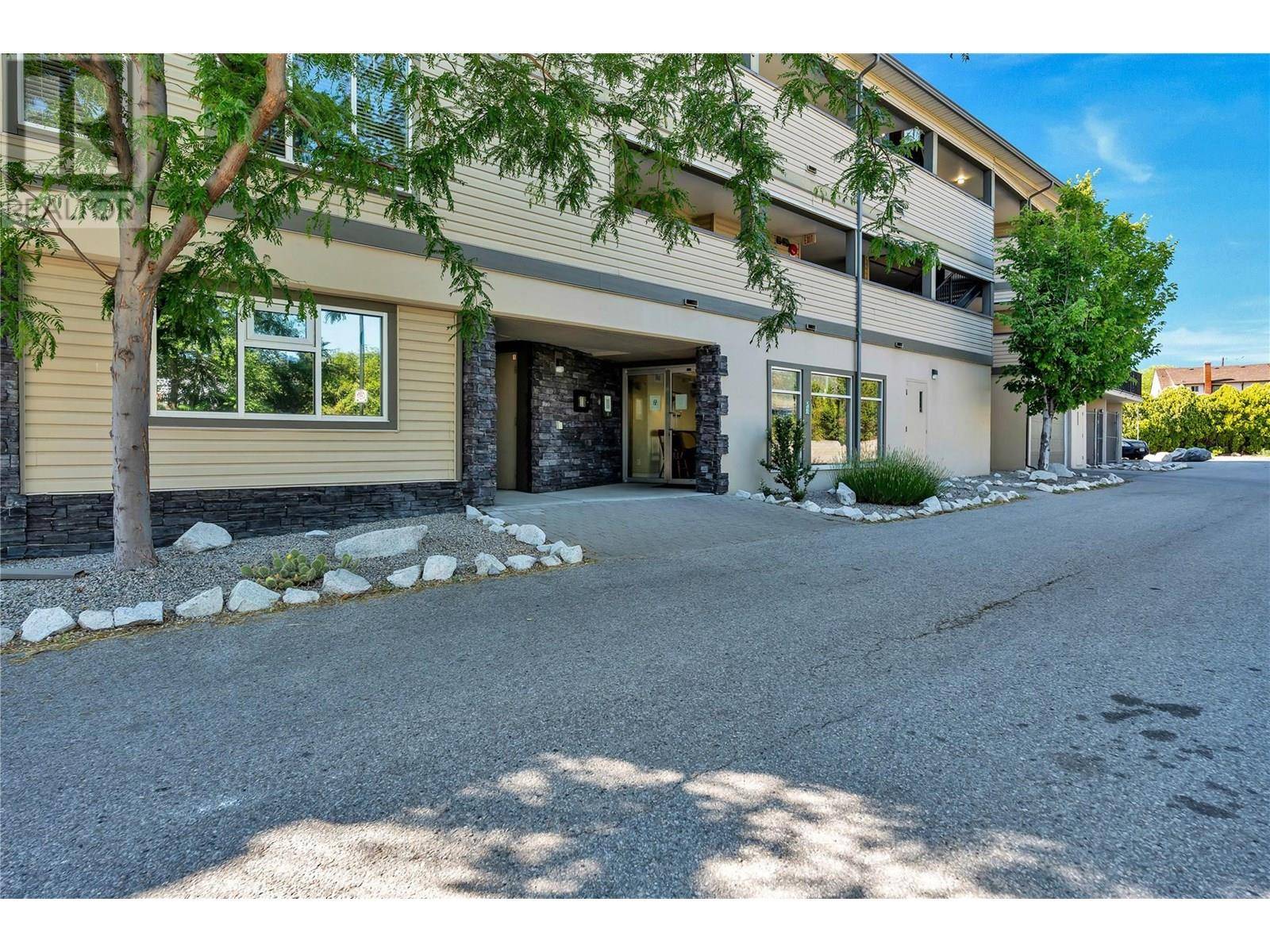 Penticton, BC V2A2V3,101 COSSAR AVE #203