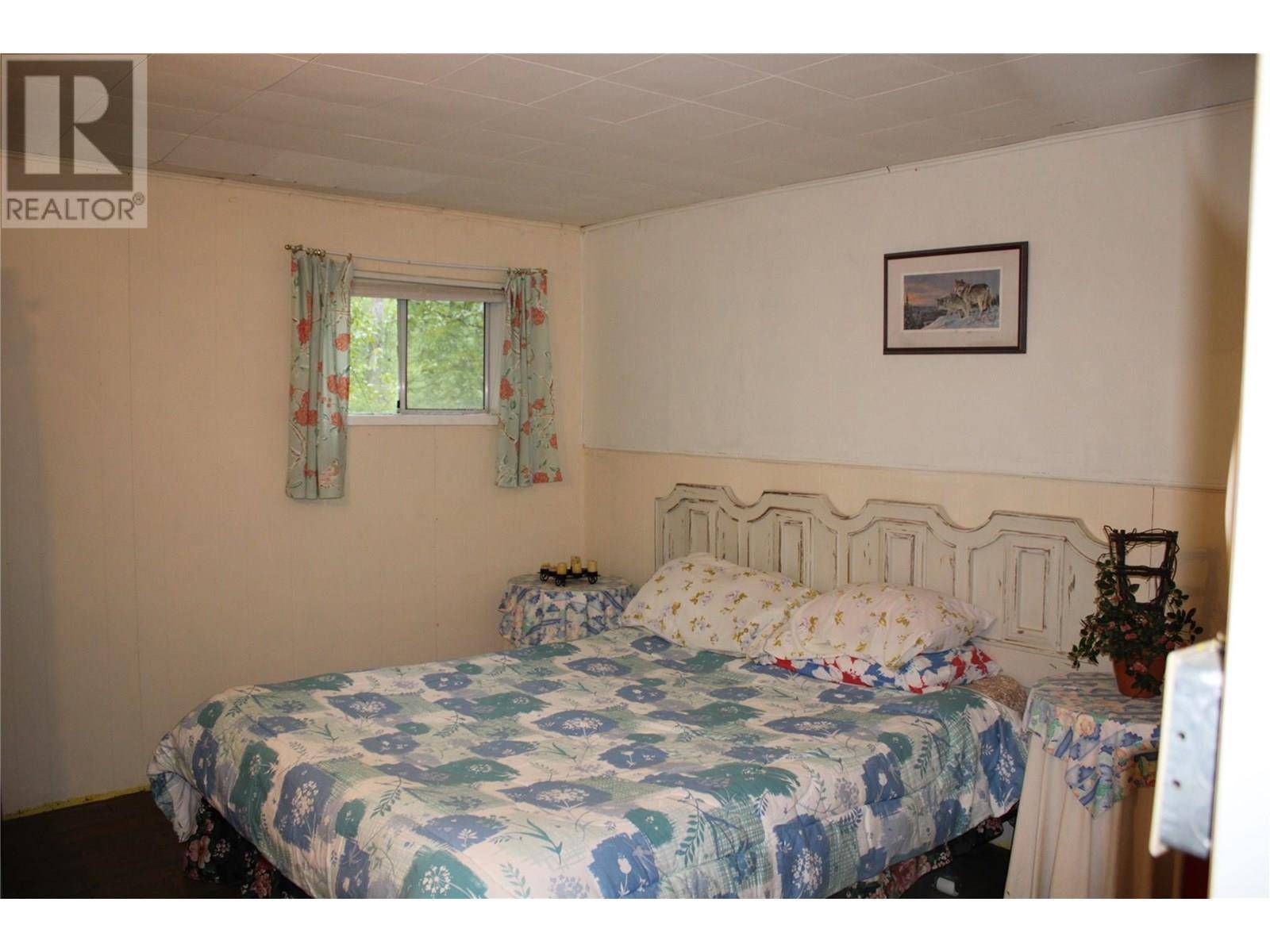 Seymour Arm, BC V0E2V2,1281 Hoskins Road