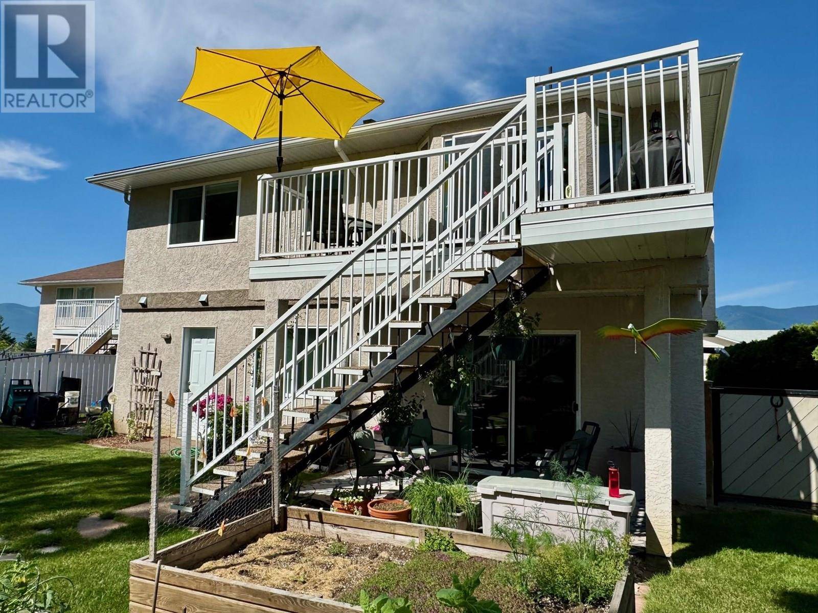 Creston, BC V0B1G3,412 6TH Avenue S