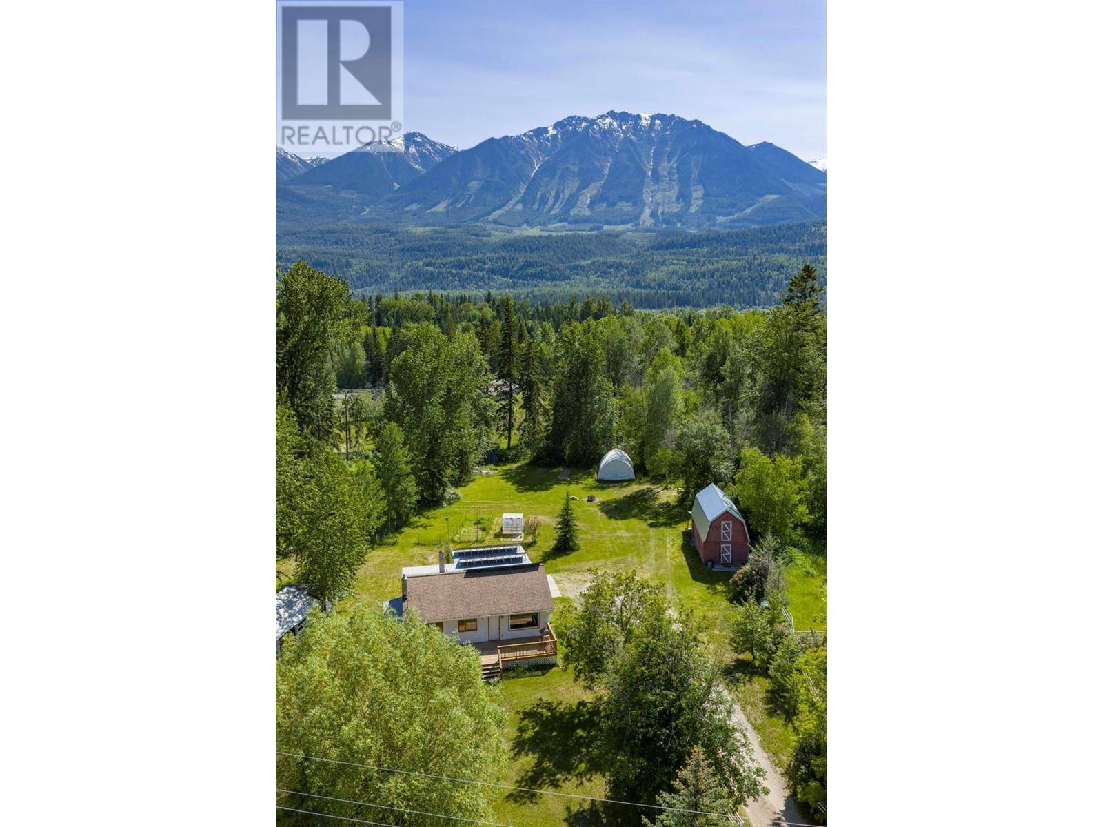 Golden, BC V0A1H7,1234 Horse Creek Road S Road S