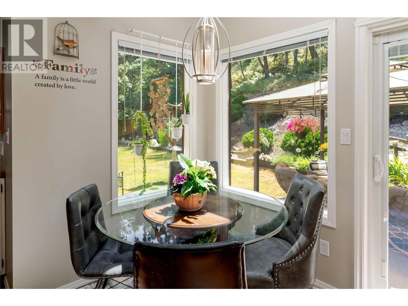 Kelowna, BC V1W4P4,4692 GORDON Drive
