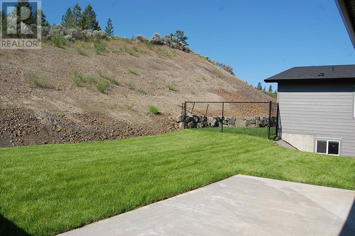 Kamloops, BC V2C0E4,2173 GALORE Crescent
