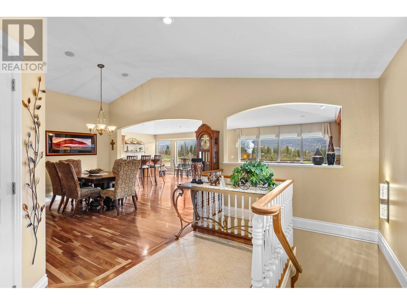 Kelowna, BC V1V2S8,2455 Quail Ridge BLVD #111