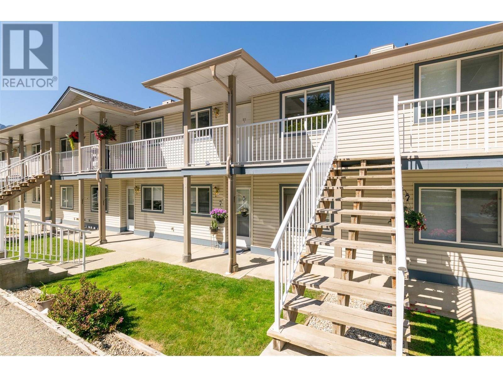 Salmon Arm, BC V1E1S6,831 2 ST Southeast #211