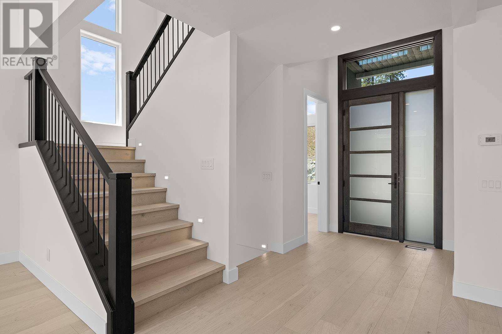 Kelowna, BC V1V0H4,3462 Hilltown Close