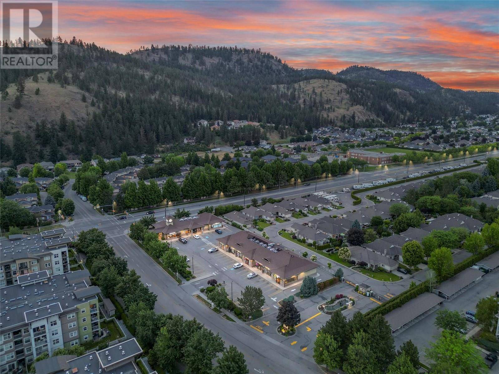 Kelowna, BC V1V2V8,532 Yates RD #102