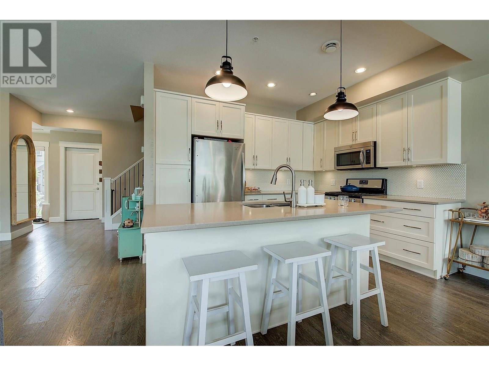 Lake Country, BC V4V2S9,12850 Stillwater CT #11